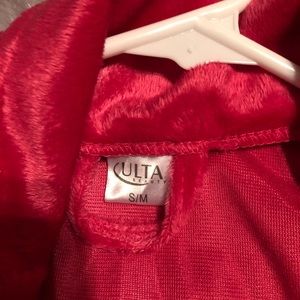 Ulta Beauty Intimates & Sleepwear - Woman’s robe Ulta Beauty Intimates & Sleepwear - Woman’s robe